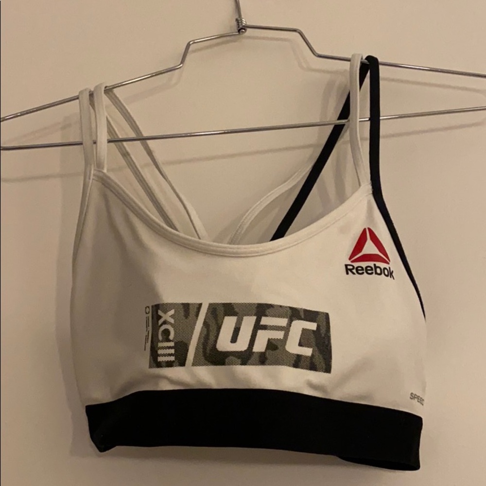 UFC Reebok 💪🏼 Sports Bra!